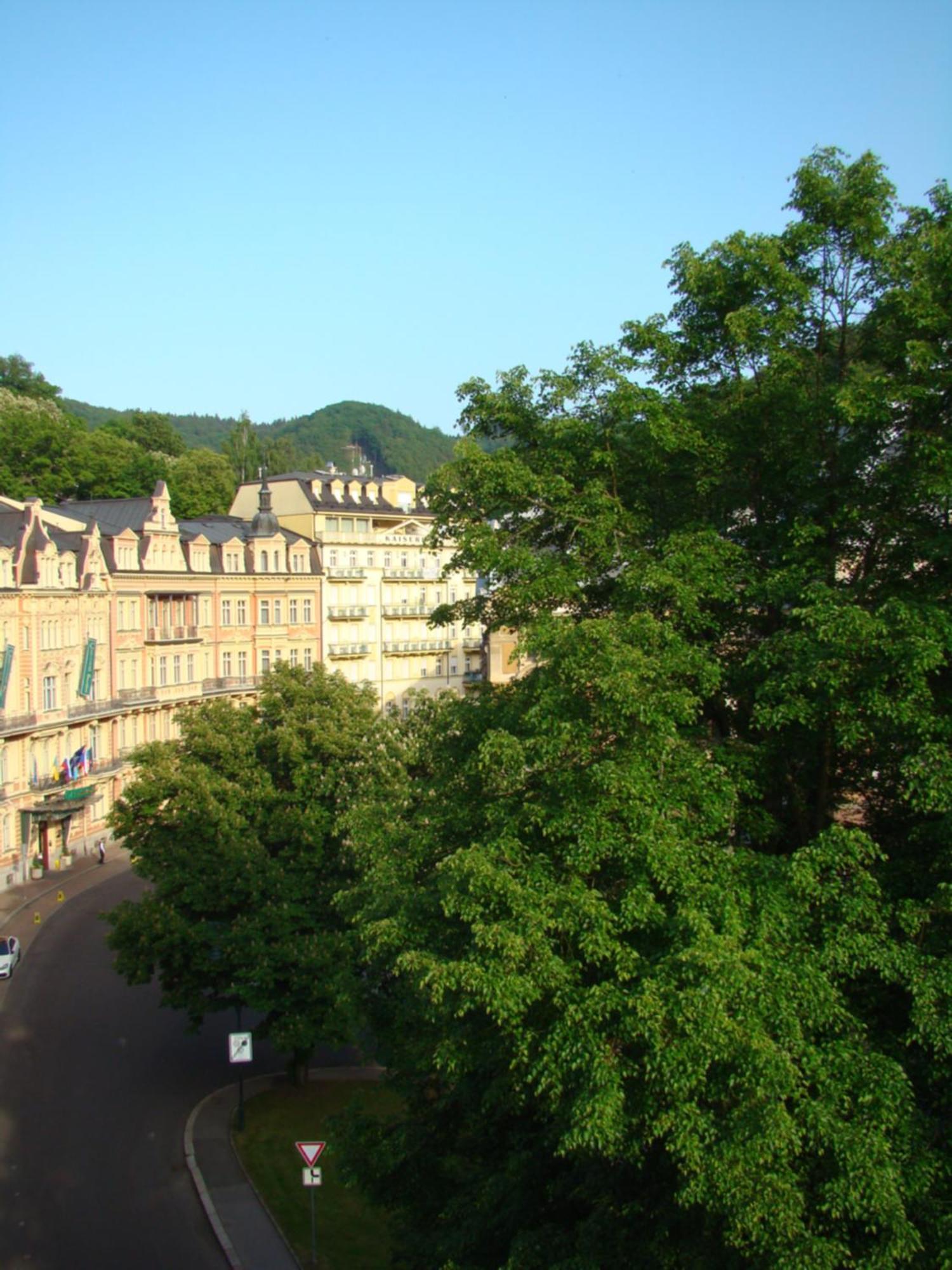 Hotel Saint Petersburg Karlovy Vary Ngoại thất bức ảnh